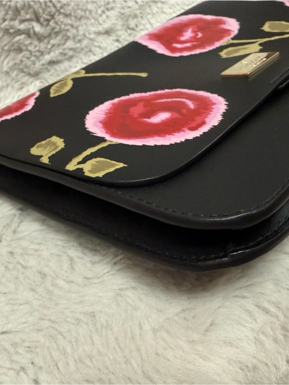 Kate Spade NY Putnam Drive Hazy Rose Lizz shoulder bag.